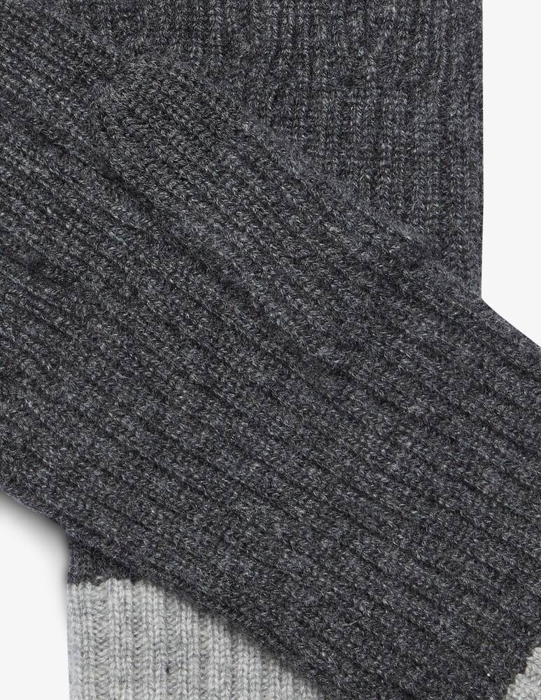 Pure Cashmere Guanti coste contrasto touch screen - immagine 2 Pure Cashmere Guanti coste contrasto touch screen - immagine 2