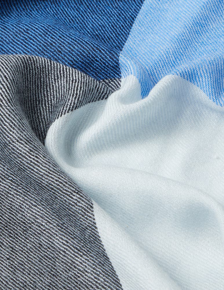 Pure Cashmere Sciarpa quadri - immagine 3 Pure Cashmere Sciarpa quadri - immagine 3