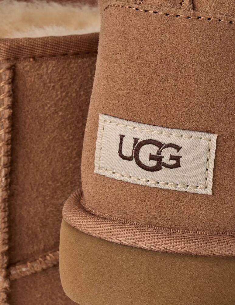 UGG Classic mini boots - picture 4 UGG Classic mini boots - picture 4