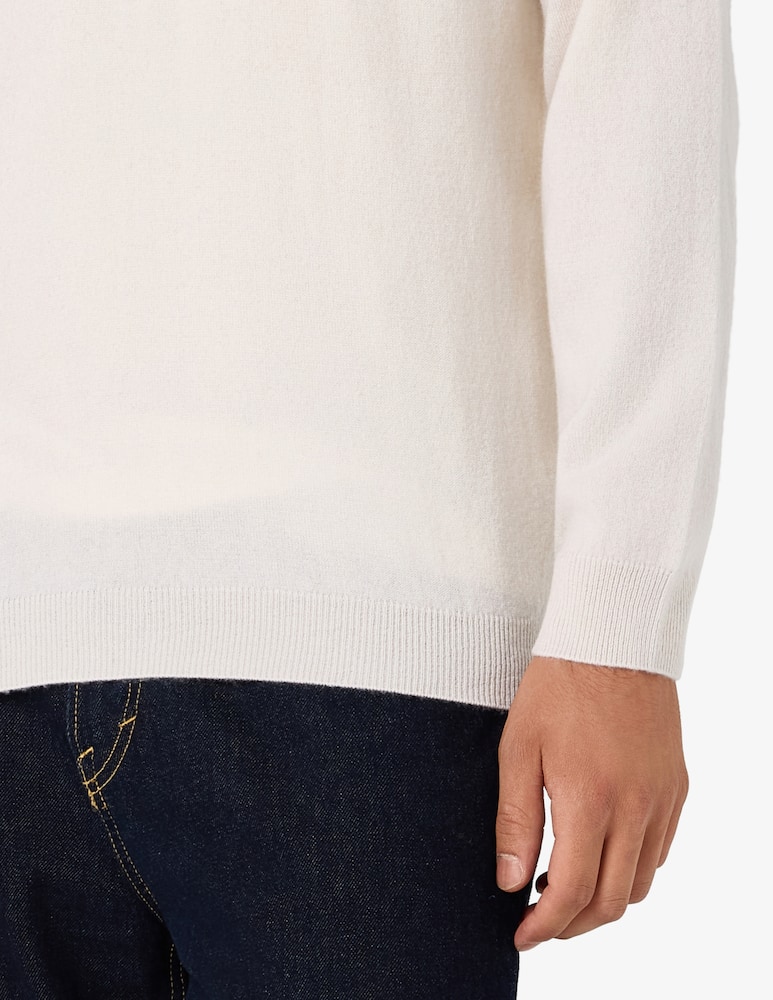 Pure Cashmere Cashmere crewneck jumper - picture 4 Pure Cashmere Cashmere crewneck jumper - picture 4