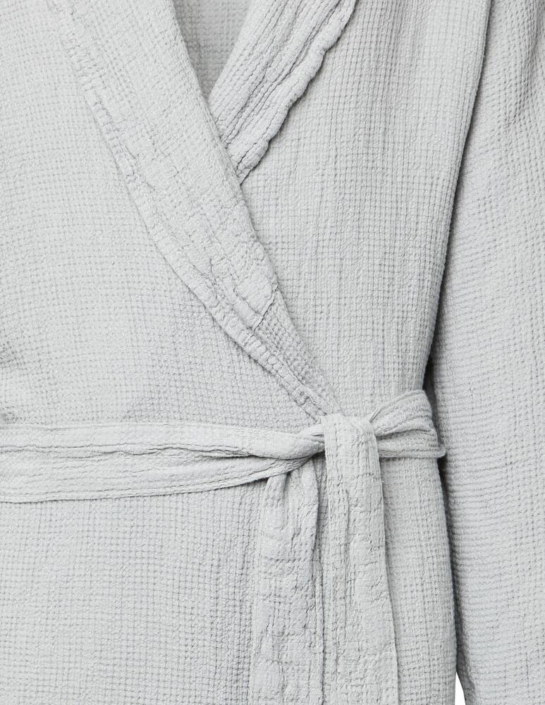 Society Lipe shawl bathrobe - picture 3 Society Lipe shawl bathrobe - picture 3