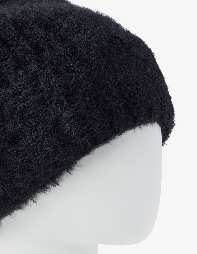 Raffaello Bettini Fluffy beanie - picture 4 Raffaello Bettini Fluffy beanie - picture 4