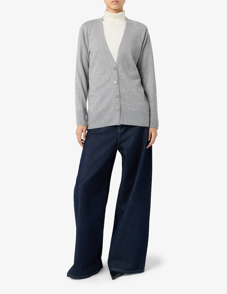 Pure Cashmere V neck cardigan - picture 2 Pure Cashmere V neck cardigan - picture 2
