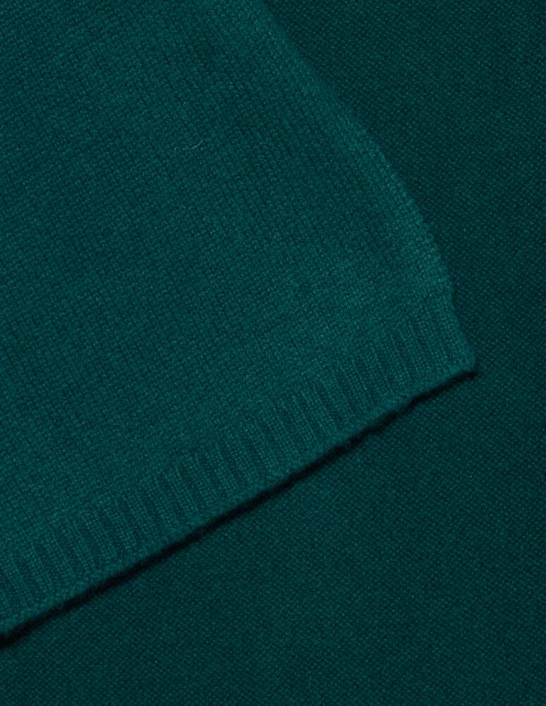 Pure Cashmere Plain scarf - picture 2 Pure Cashmere Plain scarf - picture 2