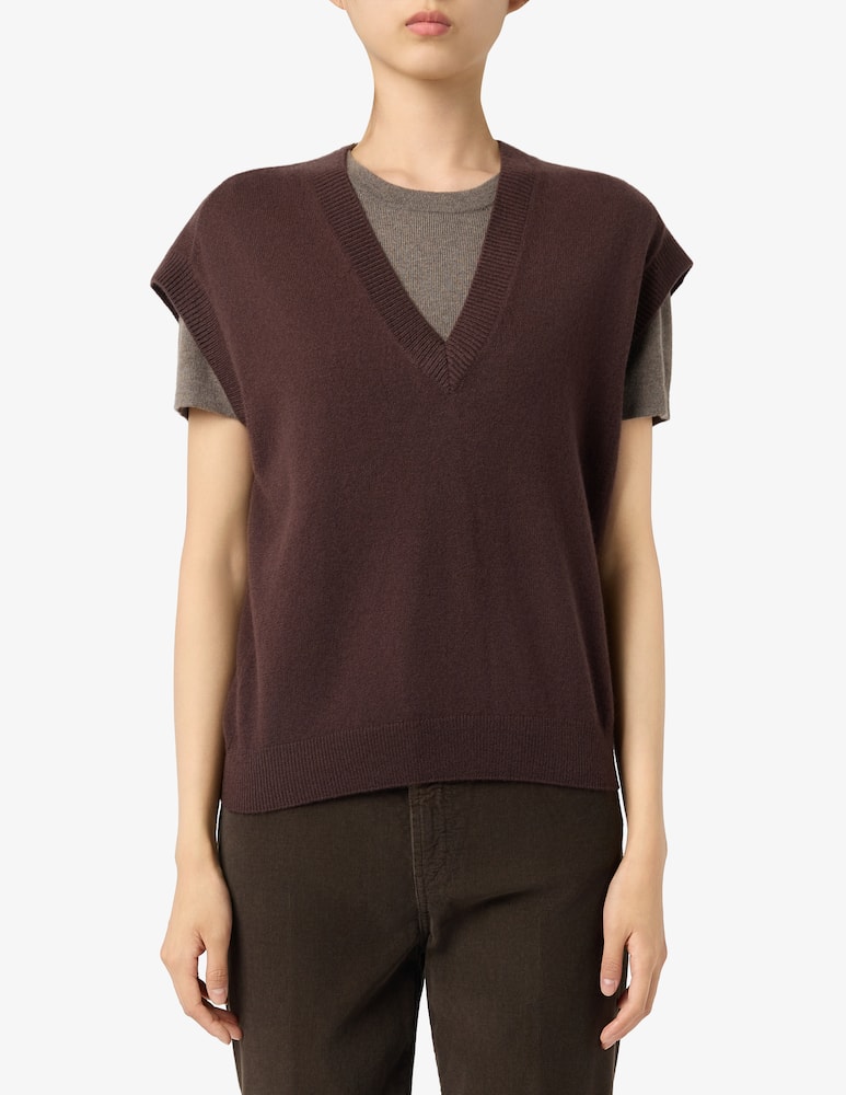 Pure Cashmere V neck gilet - picture 1 Pure Cashmere V neck gilet - picture 1