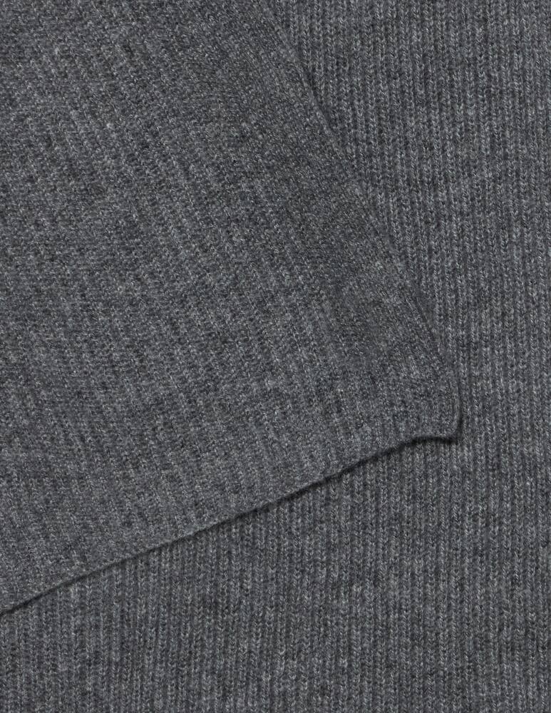 Pure Cashmere Ribbed scarf - picture 2 Pure Cashmere Ribbed scarf - picture 2