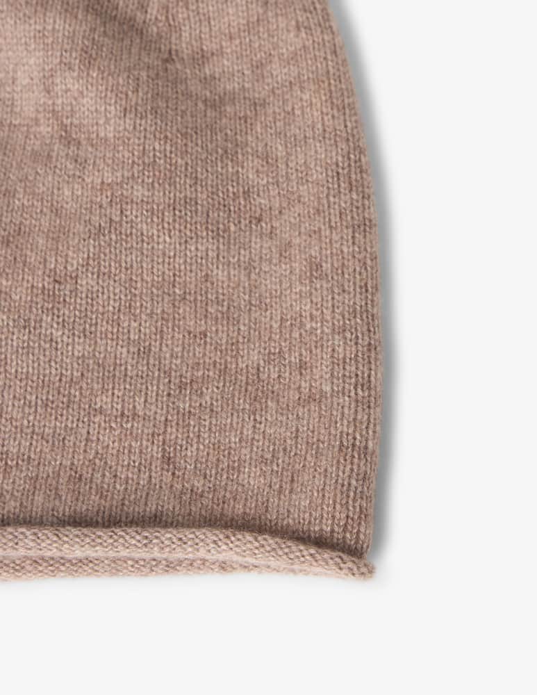 Pure Cashmere Cashmere beanie - picture 4 Pure Cashmere Cashmere beanie - picture 4