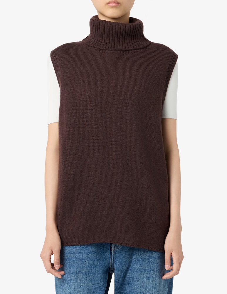 24.7 Studio High neck vest - picture 1 24.7 Studio High neck vest - picture 1