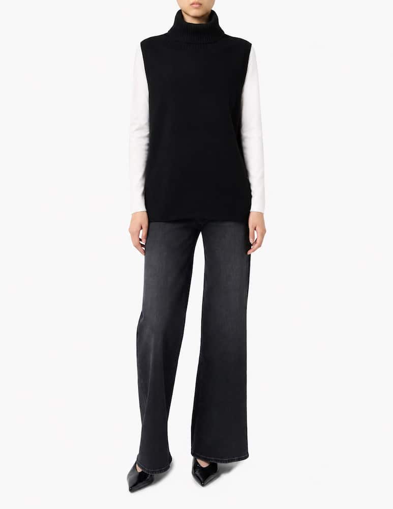 24.7 Studio High neck vest - picture 2 24.7 Studio High neck vest - picture 2