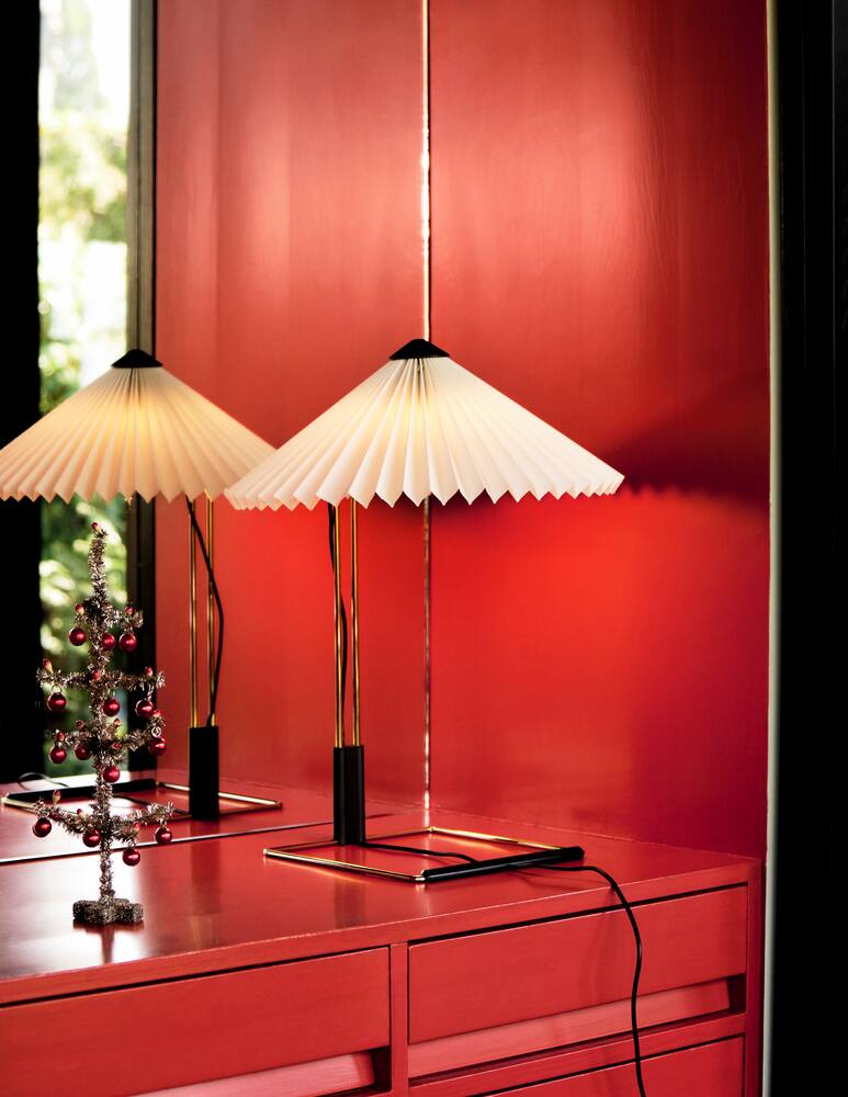 rinascente Hay Matin Table Lamp 300 - white