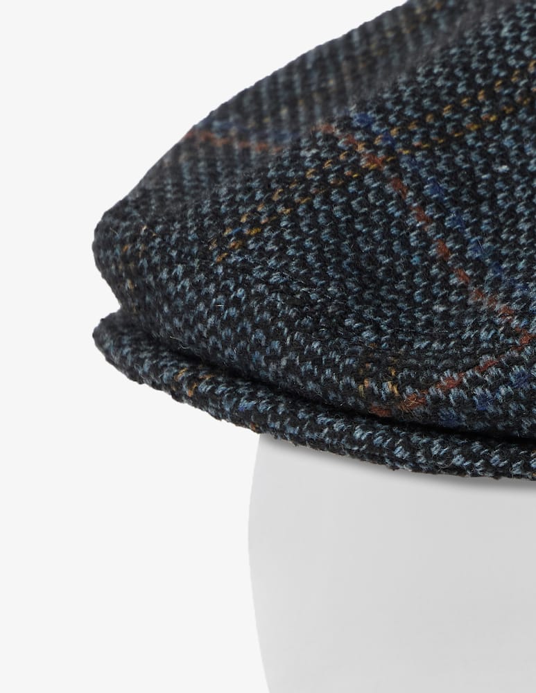 Pure Cashmere Houndstooth cap - picture 4 Pure Cashmere Houndstooth cap - picture 4