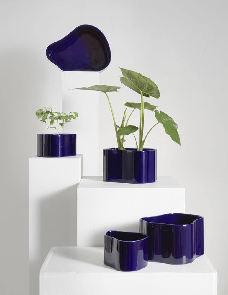 rinascente Artek Riihitie Plant Pot medium size - blue