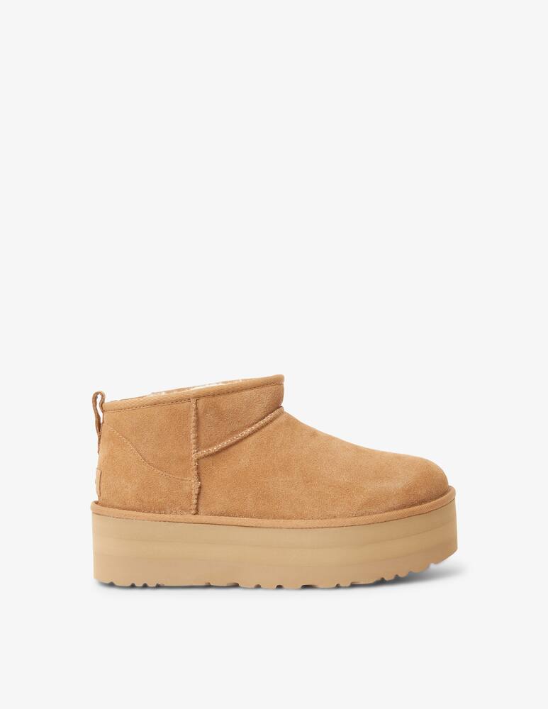 UGG Stivali Classic ultra mini platform - immagine 1 UGG Stivali Classic ultra mini platform - immagine 1