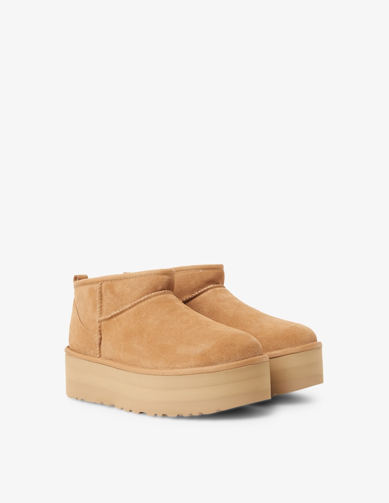 UGG Stivali Classic ultra mini platform - immagine 3 UGG Stivali Classic ultra mini platform - immagine 3