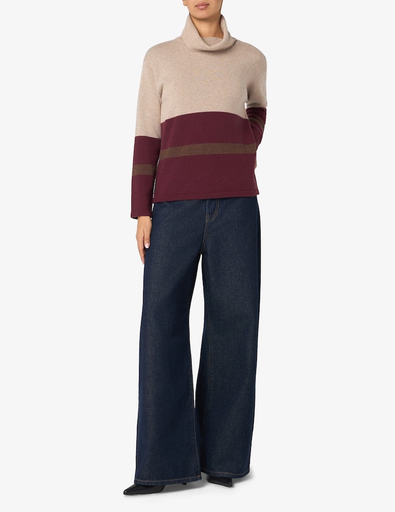Elizabeth Ascot Three-colour striped turtleneck jumper - picture 2 Elizabeth Ascot Three-colour striped turtleneck jumper - picture 2