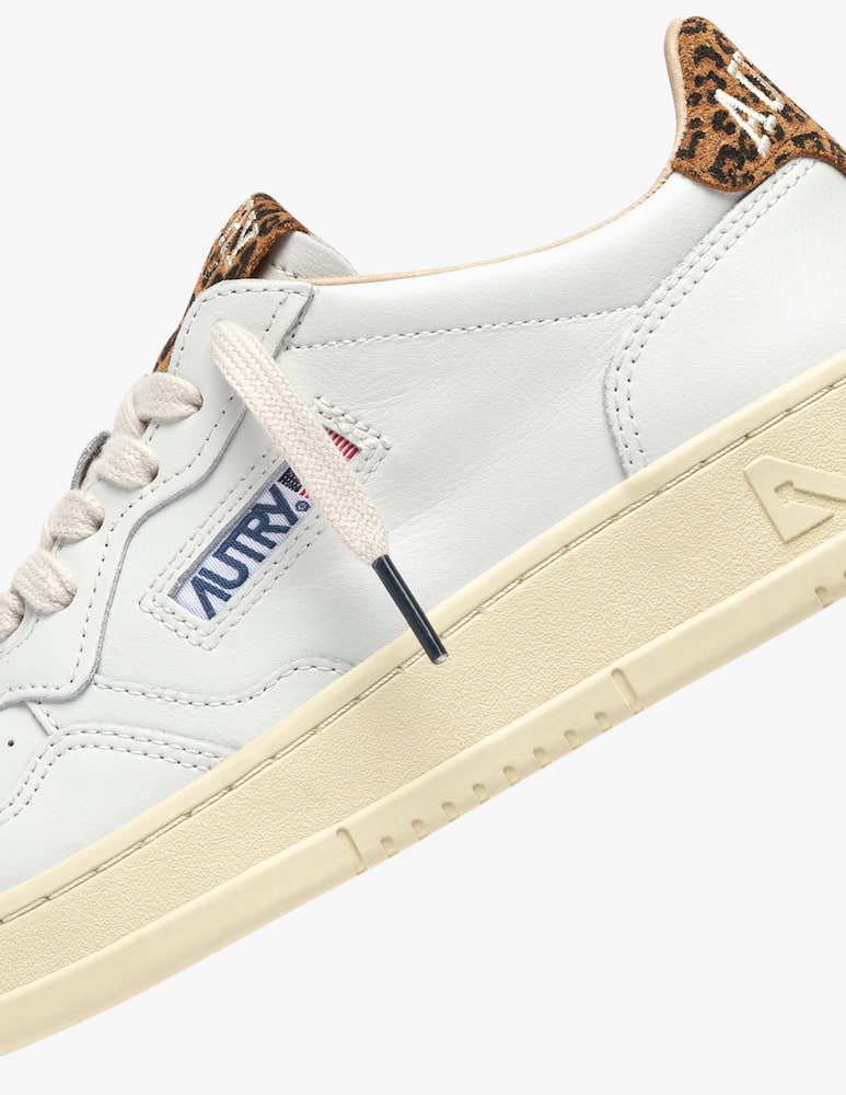 rinascente AUTRY Medalist low sneakers with leo back