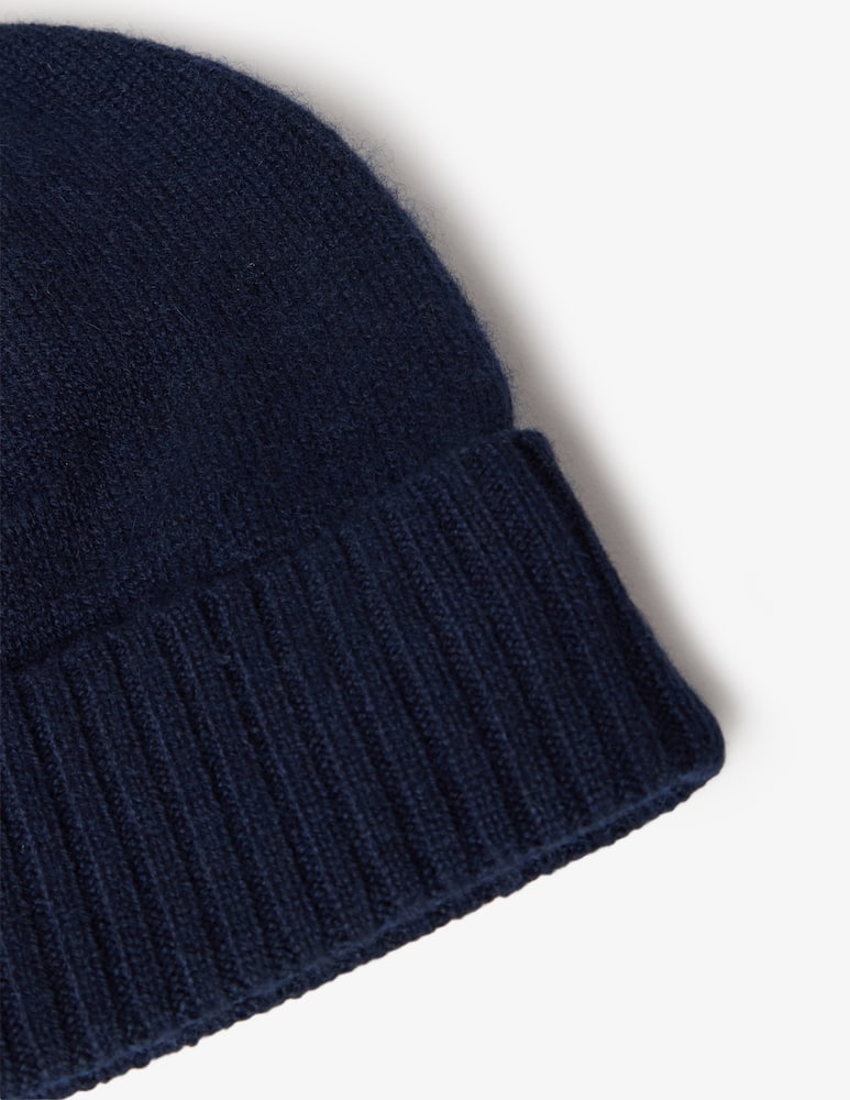 Pure Cashmere cashmere beanie - picture 4 Pure Cashmere cashmere beanie - picture 4