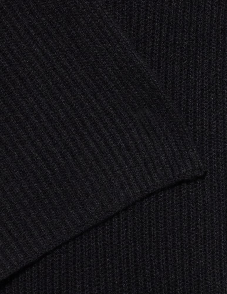 Pure Cashmere Herringbone scarf - picture 2 Pure Cashmere Herringbone scarf - picture 2