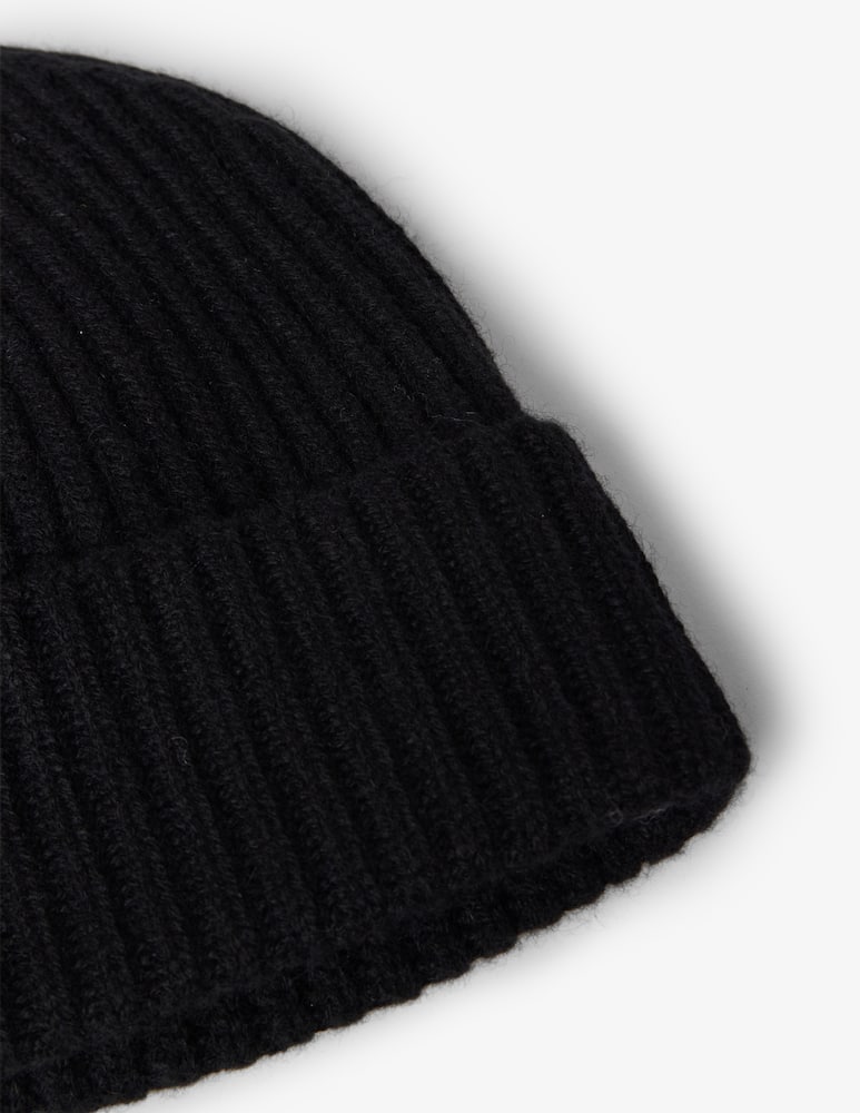 Pure Cashmere cashmere beanie - picture 4 Pure Cashmere cashmere beanie - picture 4