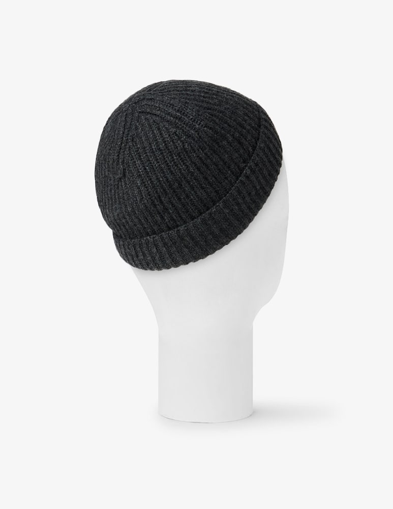 Pure Cashmere cashmere beanie - picture 3 Pure Cashmere cashmere beanie - picture 3