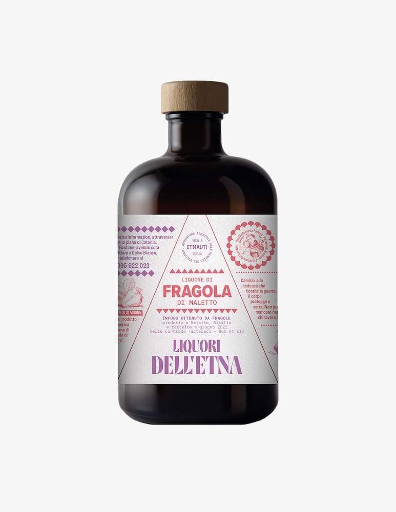 Liquore dell'Etna Liquore Fragola 500ml - immagine 1 Liquore dell'Etna Liquore Fragola 500ml - immagine 1