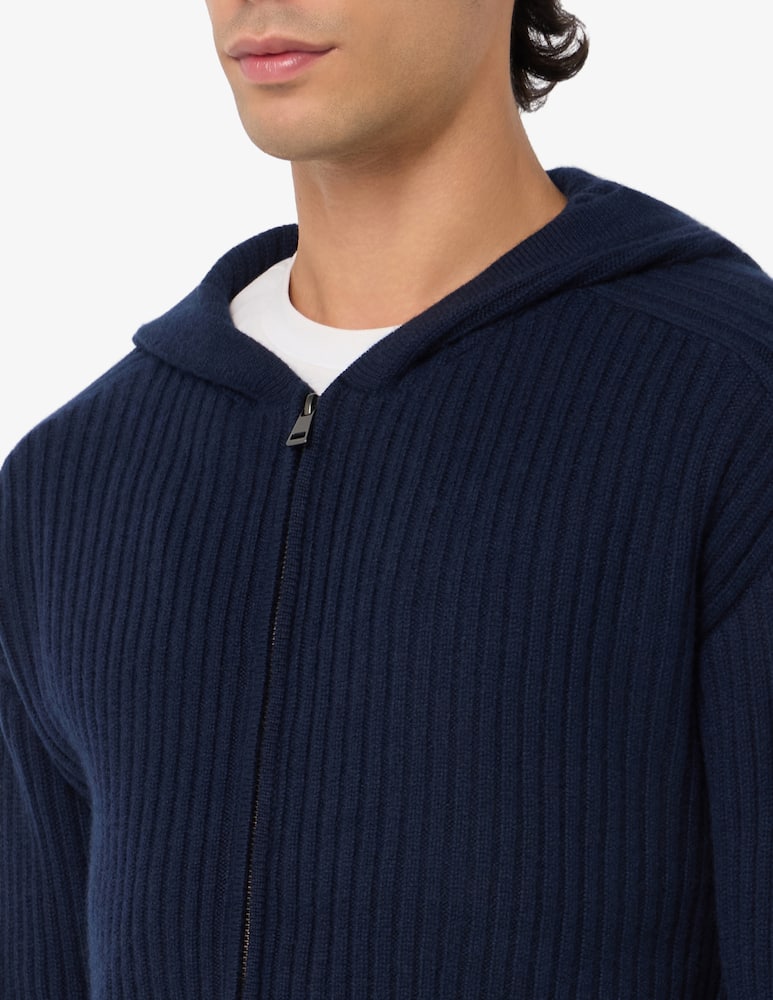 Pure Cashmere Maglia con cappuccio e zip in cachemire - immagine 4 Pure Cashmere Maglia con cappuccio e zip in cachemire - immagine 4