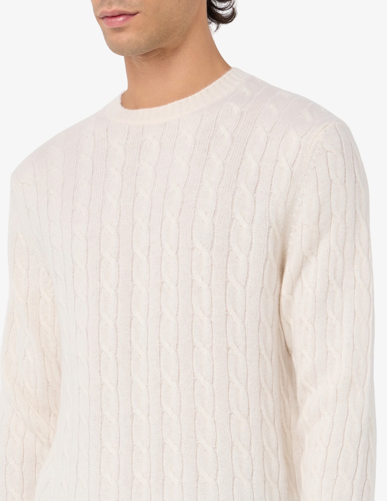 Pure Cashmere cable jumper - picture 4 Pure Cashmere cable jumper - picture 4