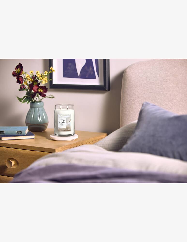 Yankee Candle Large Giara Signature Soft Blanket - picture 2 Yankee Candle Large Giara Signature Soft Blanket - picture 2