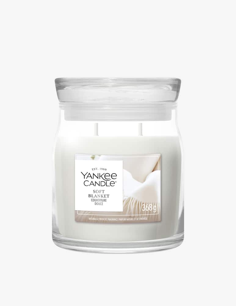 Yankee Candle Medium Giara Signature Soft Blanket - picture 1 Yankee Candle Medium Giara Signature Soft Blanket - picture 1