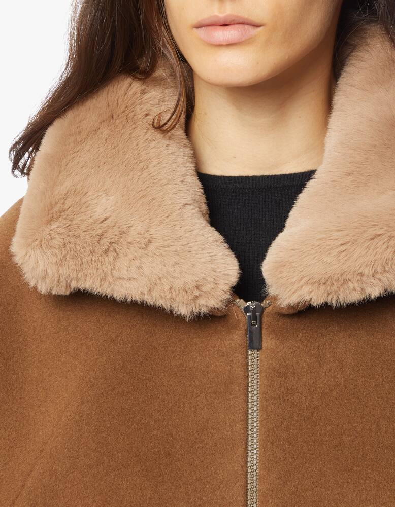 rinascente Cinzia Rocca Mantella in misto lana con collo in pelliccia sintetica