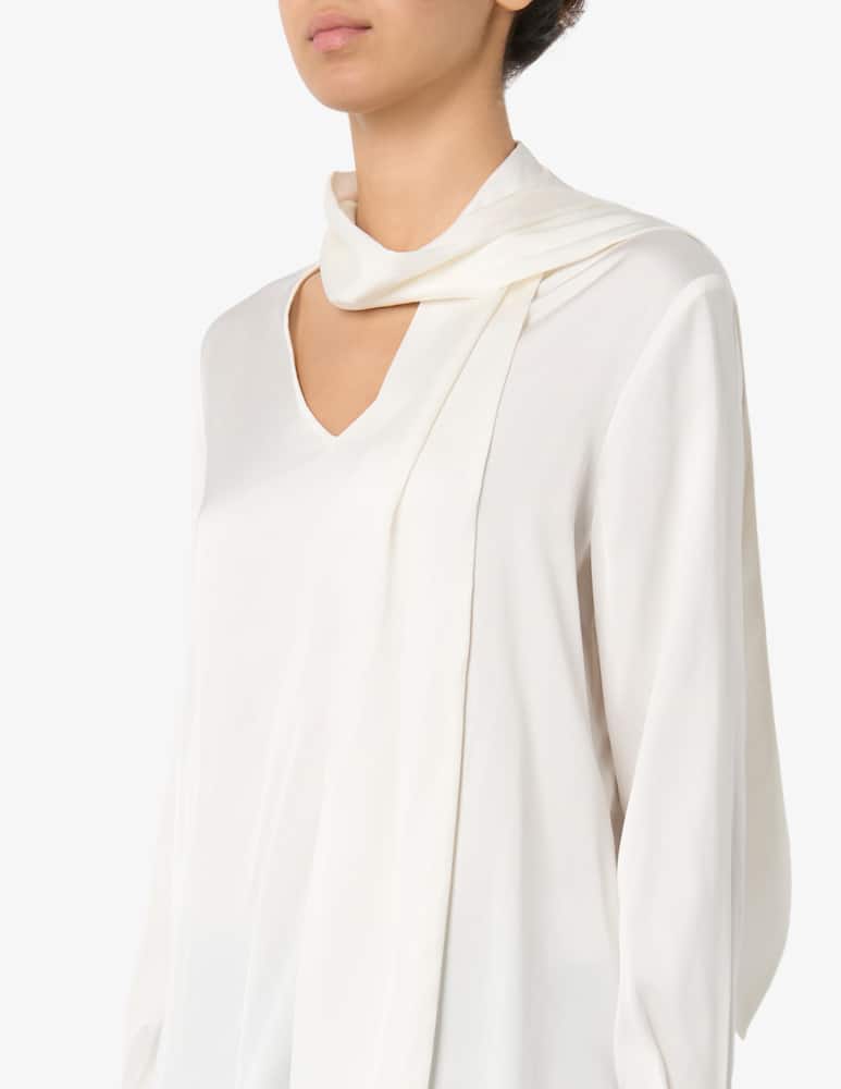 24.7 Studio Scarf blouse - picture 4 24.7 Studio Scarf blouse - picture 4