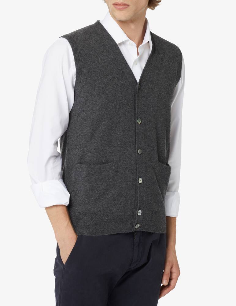 Pure Cashmere Button cashmere vest - Grey - picture 1 Pure Cashmere Button cashmere vest - Grey - picture 1