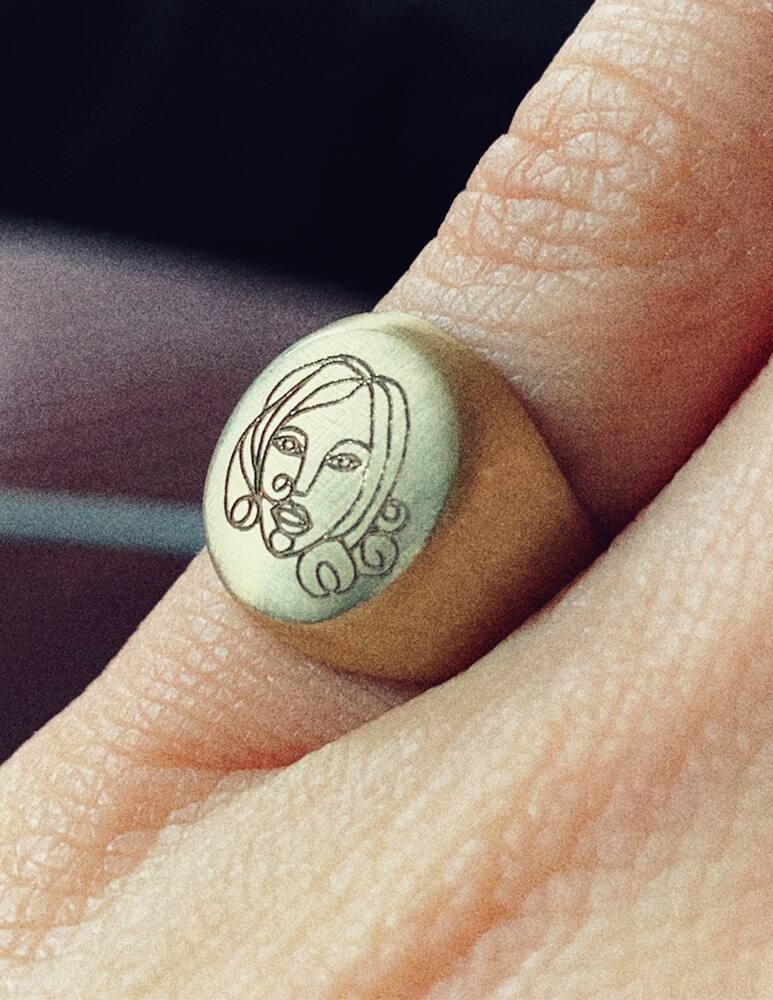 rinascente manuba Olivia pinky ring