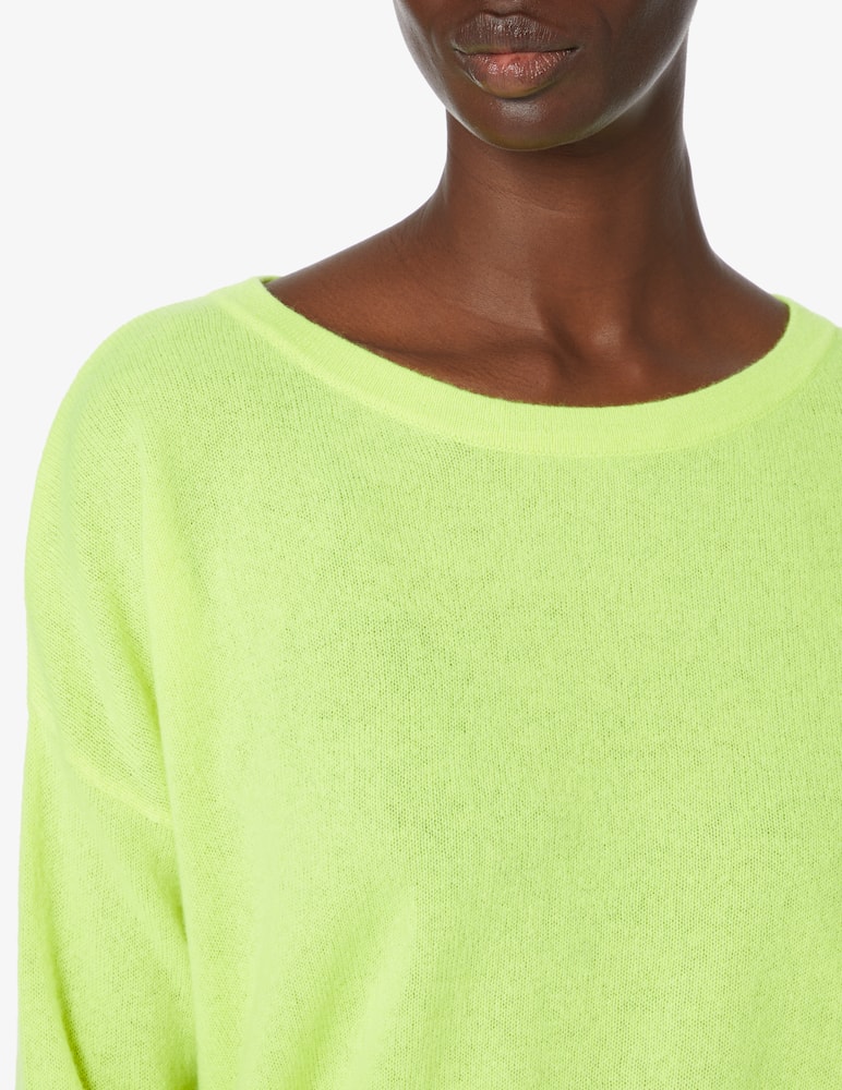 Brodie Cashmere Boat neck sweater - Green - picture 4 Brodie Cashmere Boat neck sweater - Green - picture 4