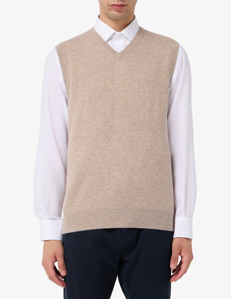 Pure Cashmere V-neck cashmere gilet - picture 1 Pure Cashmere V-neck cashmere gilet - picture 1