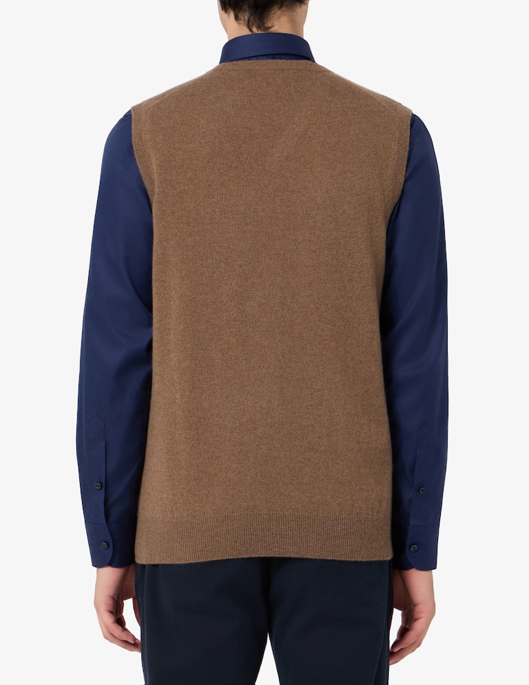 Pure Cashmere V-Neck cashmere gilet - picture 3 Pure Cashmere V-Neck cashmere gilet - picture 3