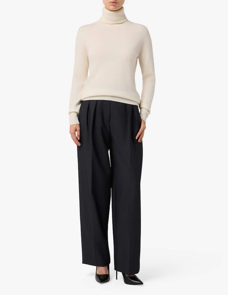 Pure Cashmere Turtleneck jumper - picture 2 Pure Cashmere Turtleneck jumper - picture 2