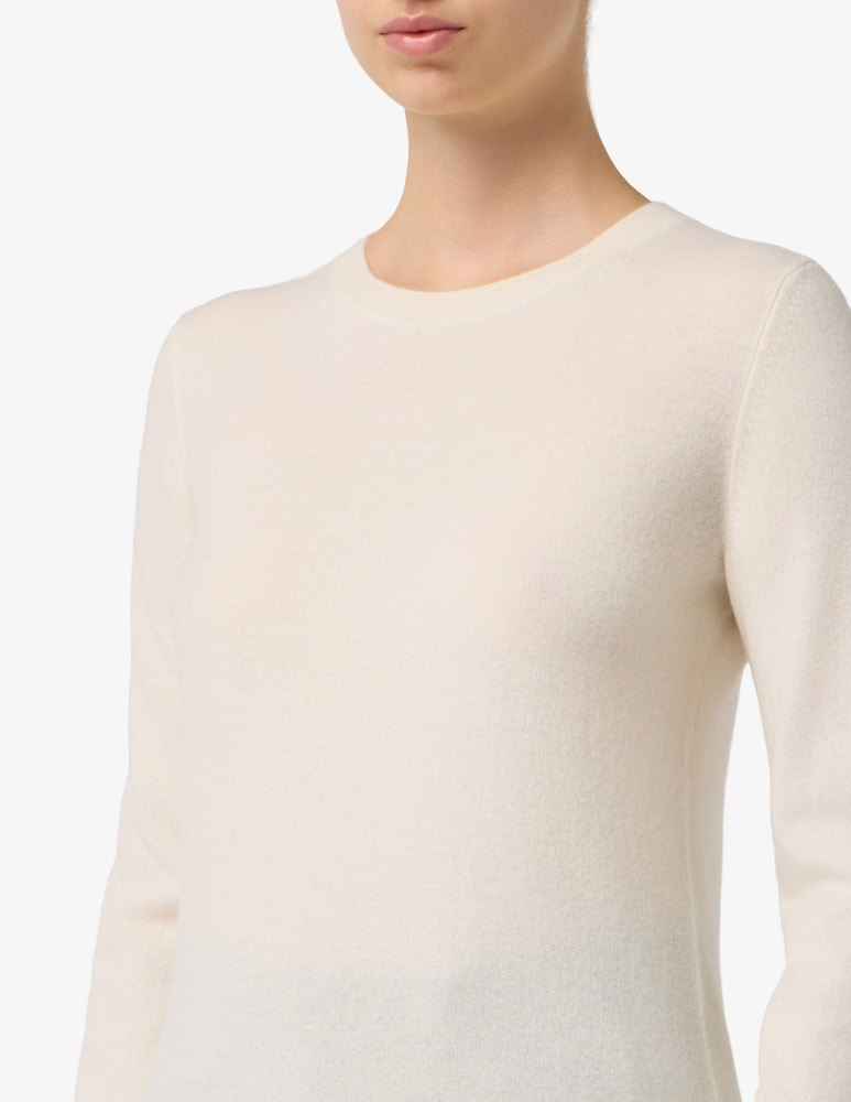Pure Cashmere Basic crew neck jumper - picture 4 Pure Cashmere Basic crew neck jumper - picture 4