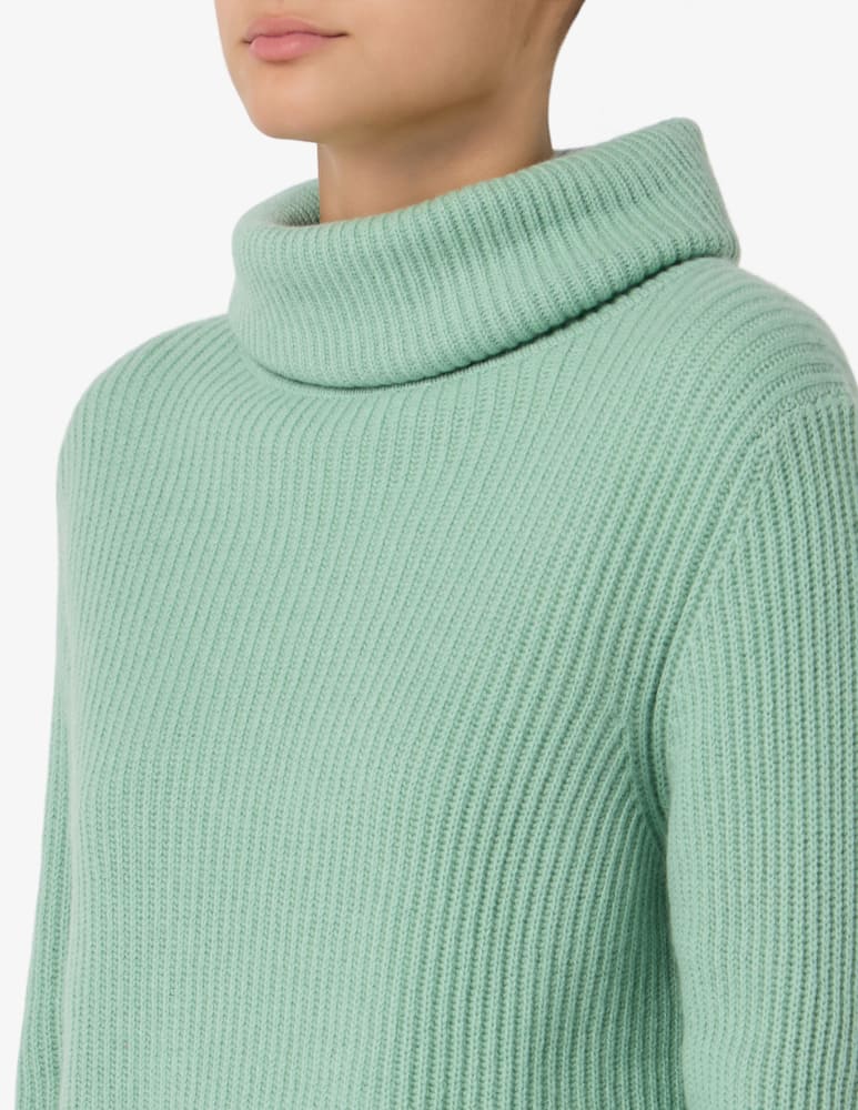 Pure Cashmere Turtleneck jumper - picture 4 Pure Cashmere Turtleneck jumper - picture 4
