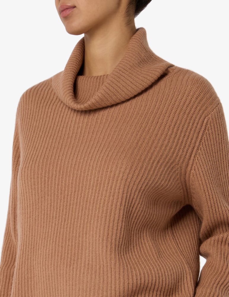 Pure Cashmere Turtleneck ribbed jumper - picture 4 Pure Cashmere Turtleneck ribbed jumper - picture 4