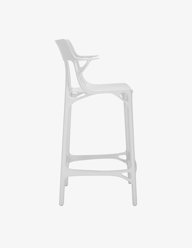 Kartell A.I Sgabello - immagine 4 Kartell A.I Sgabello - immagine 4