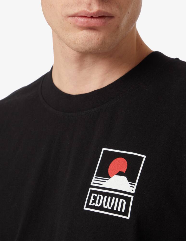 rinascente Edwin Sunset fuji box t-shirt - Black