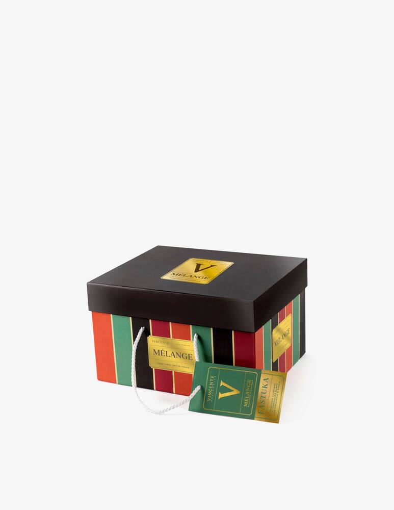 rinascente Vincente White Chocolate Pistachio Panettone 750g and Pistachio Cream