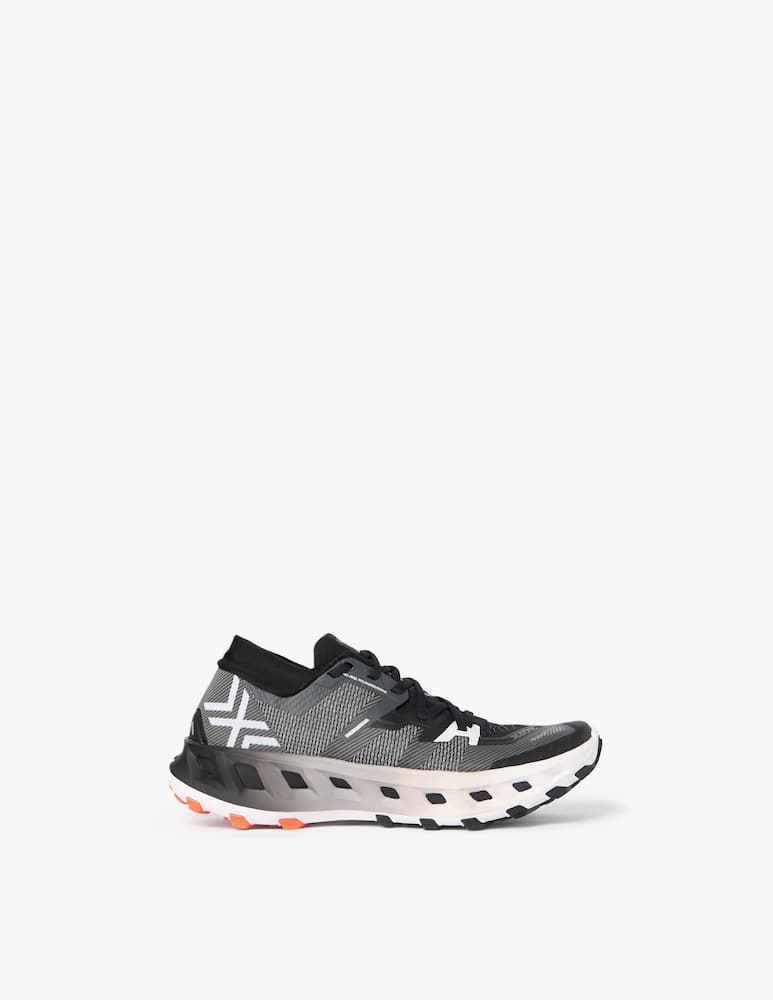 X-Bionic Terraskin sneakers - picture 1 X-Bionic Terraskin sneakers - picture 1