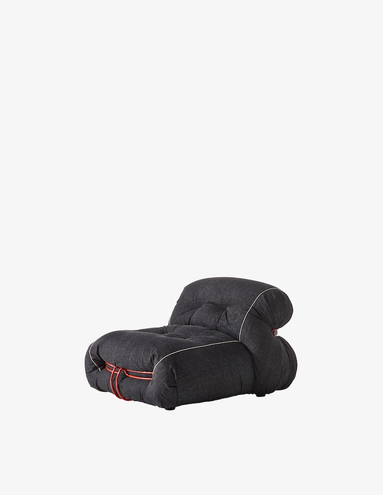 Cassina Poltrona Soriana Limited Edition - immagine 1 Cassina Poltrona Soriana Limited Edition - immagine 1