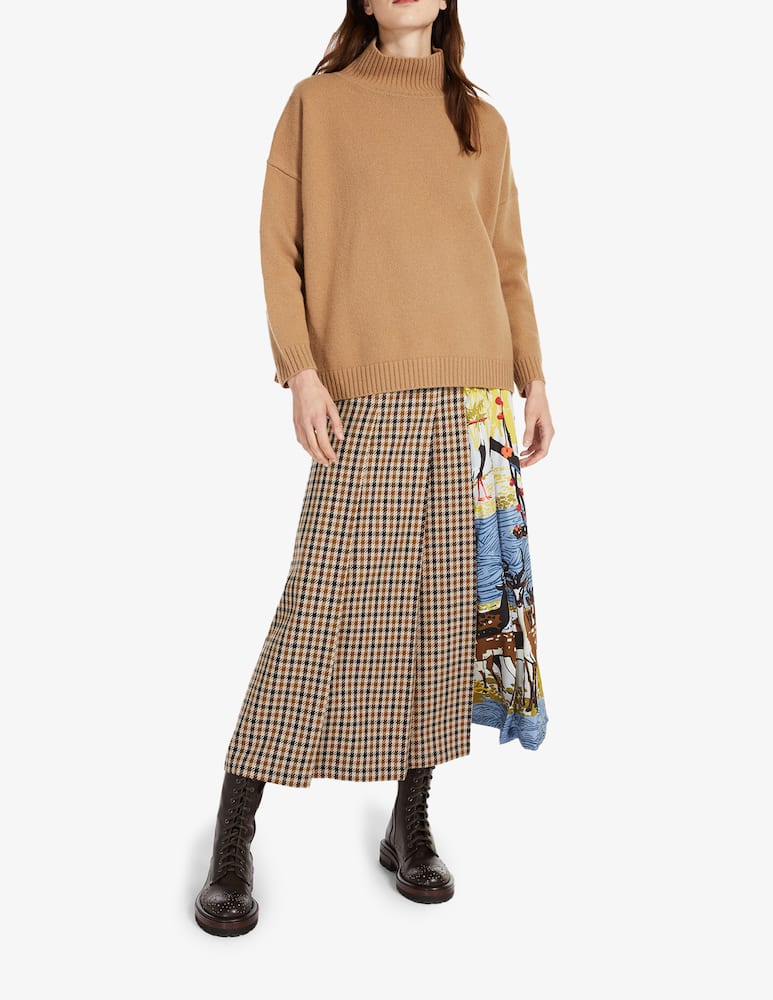 Weekend Max Mara Oversize turtle-neck top - Beige - picture 2 Weekend Max Mara Oversize turtle-neck top - Beige - picture 2
