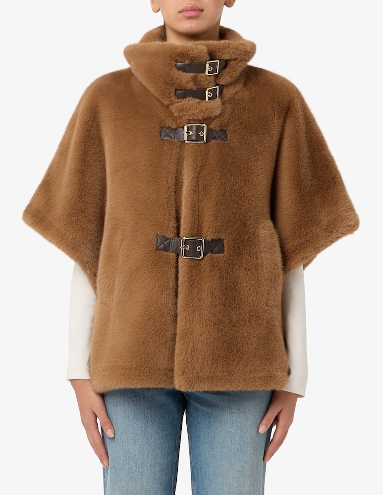 rinascente Annarita N Cappa in finta pelliccia