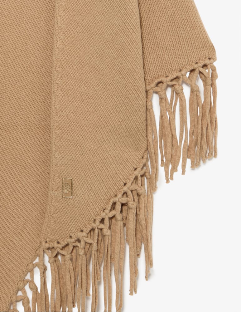rinascente Weekend Max Mara Fringed knit shawl