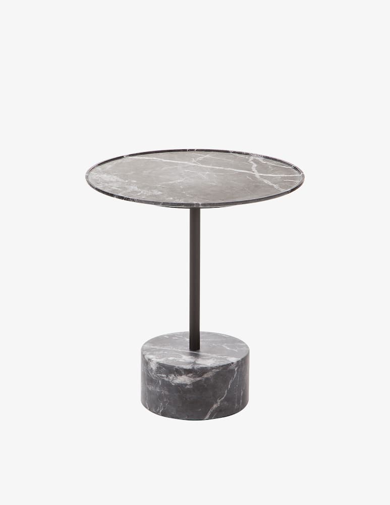Cassina Tavolino - immagine 1 Cassina Tavolino - immagine 1