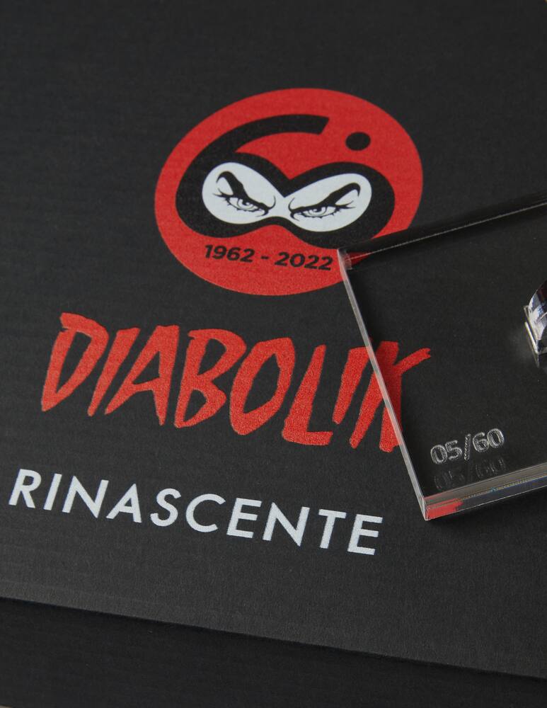 rinascente Diabolik Limited Edition Sagoma Lancio del pugnale - Multicolor